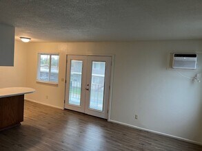 624 Berrydale Ave in Medford, OR - Building Photo - Building Photo