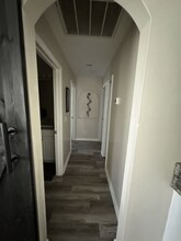 2173 Grandview Dr in North Port, FL - Foto de edificio - Building Photo