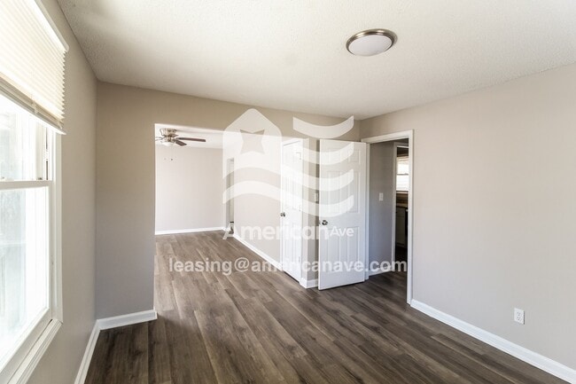 103 Donald Dr in Warner Robins, GA - Foto de edificio - Building Photo