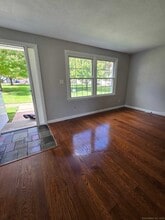 9 Ambassador Dr in Manchester, CT - Building Photo - Building Photo