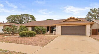 832 Tepic Dr, Unit 311 in El Paso, TX - Building Photo