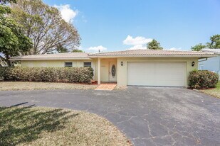 11799 NW 26th St in Coral Springs, FL - Building Photo