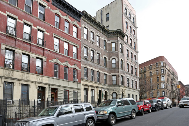 521 W 141st St in New York, NY - Building Photo - Building Photo