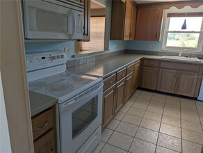 141 Golf Club Ln in Venice, FL - Building Photo - Building Photo