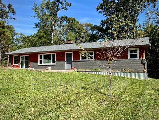 property at 3 Mt Royal Dr