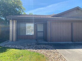 5124-5126 Rescue Ct in Sacramento, CA - Building Photo