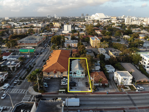 1645 SW 7th St in Miami, FL - Building Photo - Building Photo