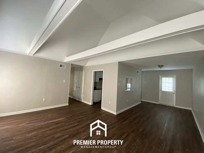 5735 Willow Springs Dr in Millington, TN - Building Photo - Building Photo