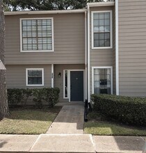 14911 Wunderlich Dr in Houston, TX - Building Photo - Building Photo