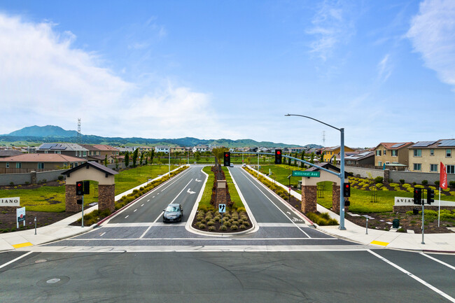 Oriana and Luna at Aviano in Antioch, CA - Building Photo - Building Photo