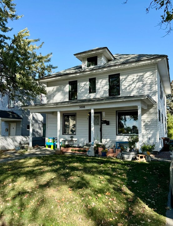 5008 N Nelson St in Spokane, WA - Foto de edificio