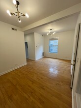 1320 N Wicker Park Ave in Chicago, IL - Building Photo - Building Photo