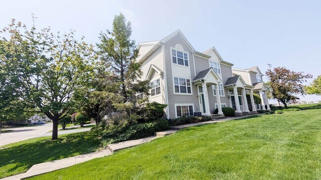 2615 Canyon Dr in Plainfield, IL - Building Photo - Building Photo