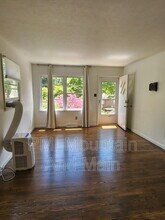 9 Friendly Hollow in Asheville, NC - Building Photo - Building Photo