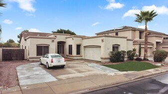 2320 S Sorrelle in Mesa, AZ - Building Photo