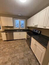 607-613 13 St in Cold Lake, AB - Building Photo - Building Photo