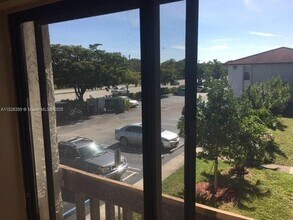 3028 Coral Ridge Dr in Coral Springs, FL - Building Photo - Building Photo