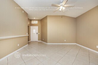 13418 Bellingham Dr in Tampa, FL - Foto de edificio - Building Photo