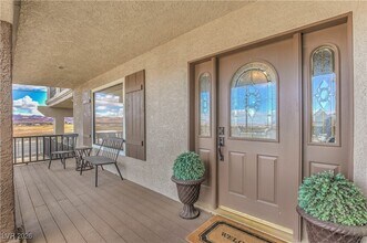 391 E Kimberly Dr in Henderson, NV - Building Photo - Building Photo