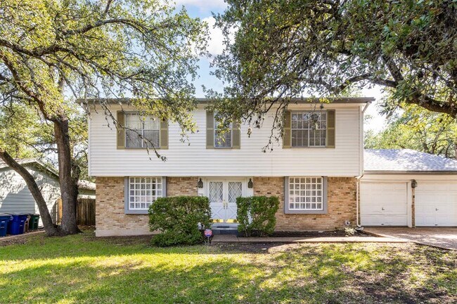 property at 4007 Edgerock Dr