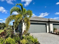 14008 Pine Lodge Ln in Ft. Myers, FL - Building Photo - Building Photo