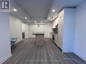 67 Curlew Dr in Toronto, ON - Building Photo - Building Photo