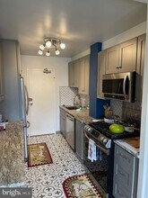 6621 Wakefield Dr in Alexandria, VA - Building Photo - Building Photo