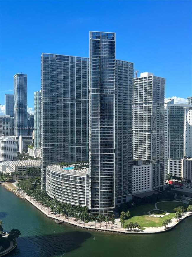 495 Brickell Ave, Unit 2010 in Miami, FL - Building Photo - Building Photo