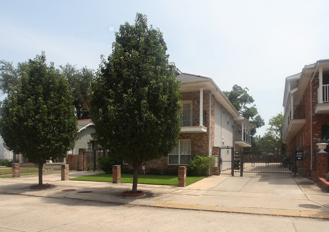 4129 Palmyra St in New Orleans, LA - Building Photo - Building Photo