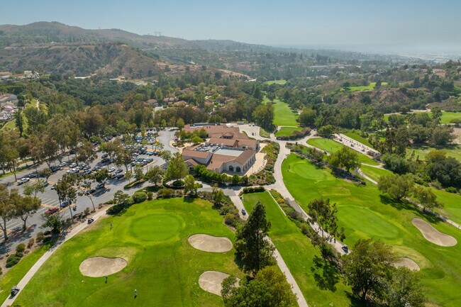 Apartamentos Alquiler en Anaheim Hills, CA