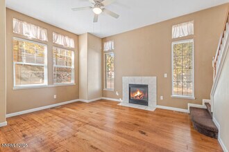 3550 Mashie Dr in Sparks, NV - Building Photo - Building Photo