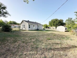 2814 La Monde Terrace, Unit 2210 in Fort Worth, TX - Building Photo - Building Photo