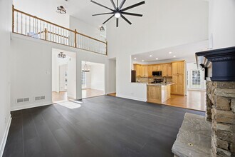 5208 Hampton Mill Dr in Flowery Branch, GA - Building Photo - Building Photo