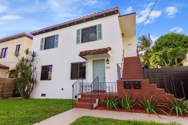 1134 SW 12th Ct in Miami, FL - Building Photo - Building Photo