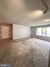4805A Aberdeen Dr in Mount Laurel, NJ - Building Photo - Building Photo