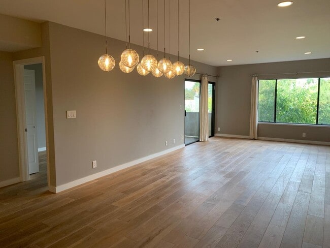 property at 440 Cesano Ct