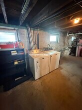 2232 Mystic Valley Pky, Unit 2 in Medford, MA - Foto de edificio - Building Photo