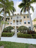 276 Murcia Dr in Jupiter, FL - Building Photo