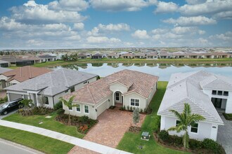 11956 Fortezza Way in Port St. Lucie, FL - Building Photo - Building Photo