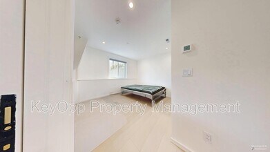 466 Country Club Dr in San Francisco, CA - Building Photo - Building Photo