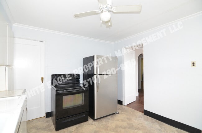 property at 319 Front St