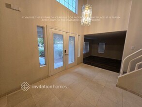 9421 Salt Water Ct in Las Vegas, NV - Foto de edificio - Building Photo