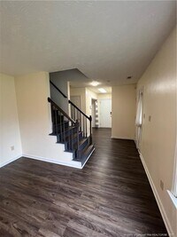 464 Brandermill Rd photo'