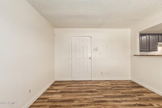 3601 W Tierra Buena Ln in Phoenix, AZ - Building Photo - Building Photo