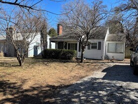 1430 S National Ave in Springfield, MO - Building Photo