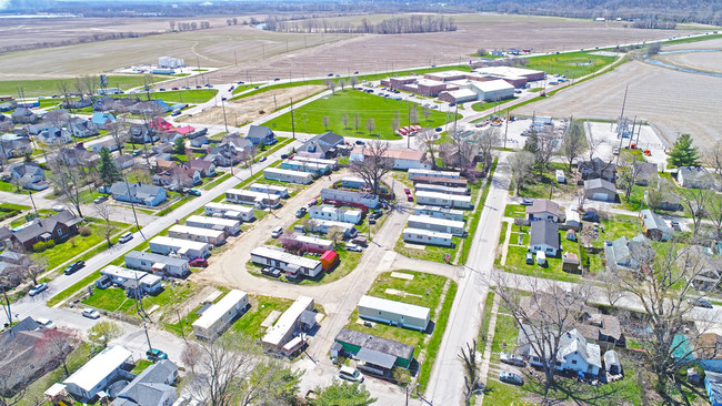 Carmel Apple Court in Martinsville, IN - Building Photo - Building Photo