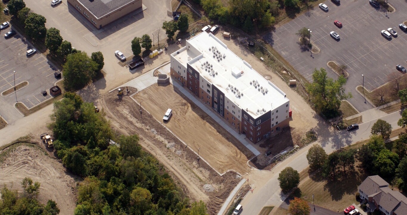 Brenton Grove I in Grand Rapids, MI - Building Photo