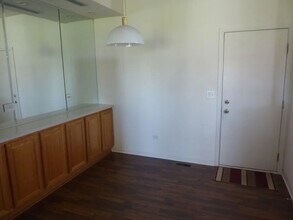 1040 Montego Bay Ct in Romeoville, IL - Building Photo - Building Photo