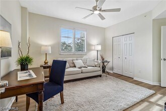 1001 Arbor Lake Dr in Naples, FL - Building Photo - Building Photo