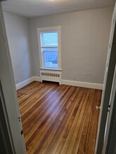 12 Prescott St, Unit 1L in Boston, MA - Building Photo - Building Photo